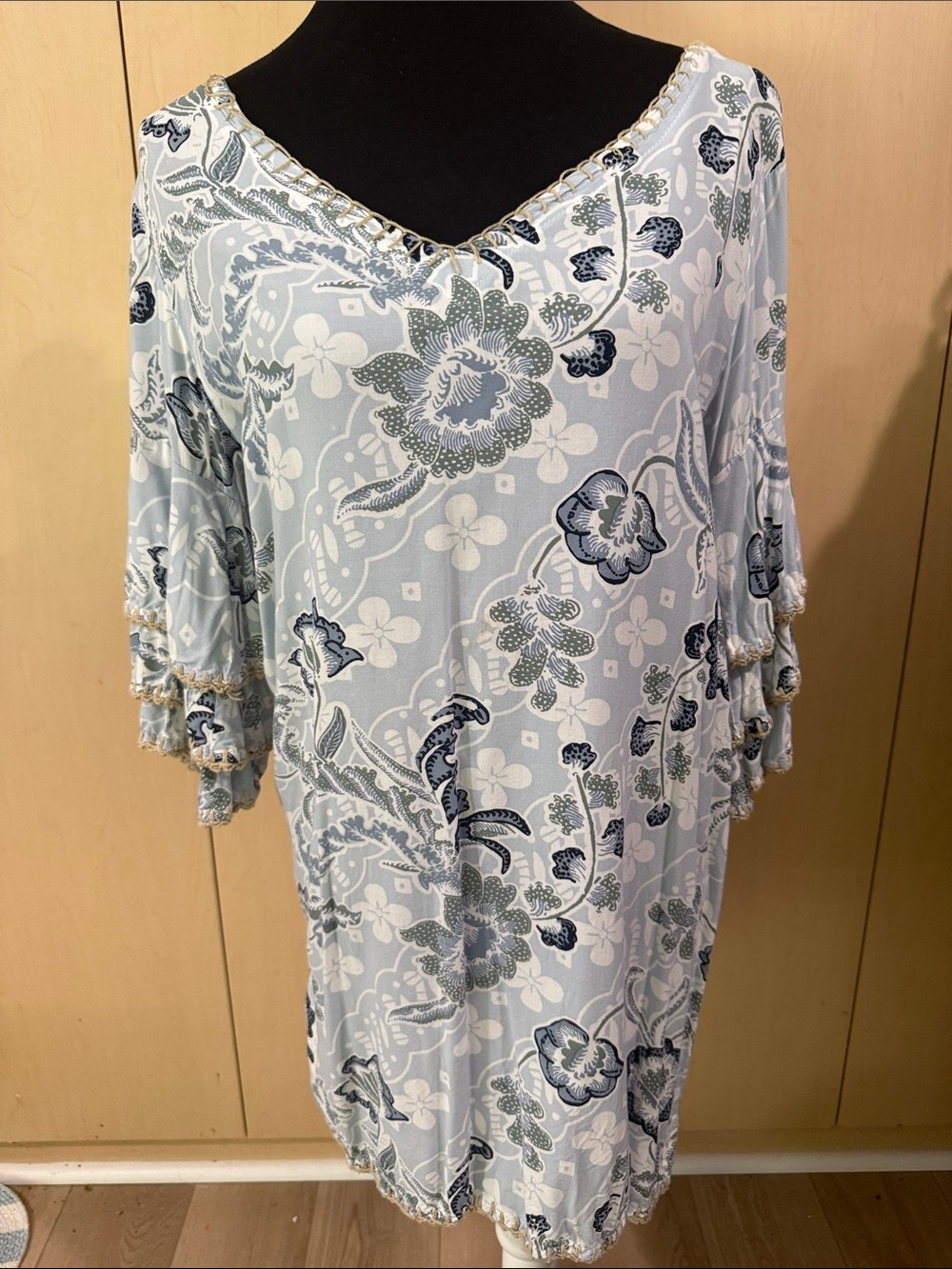Skemo Light Blue Floral V-Neck Tunic